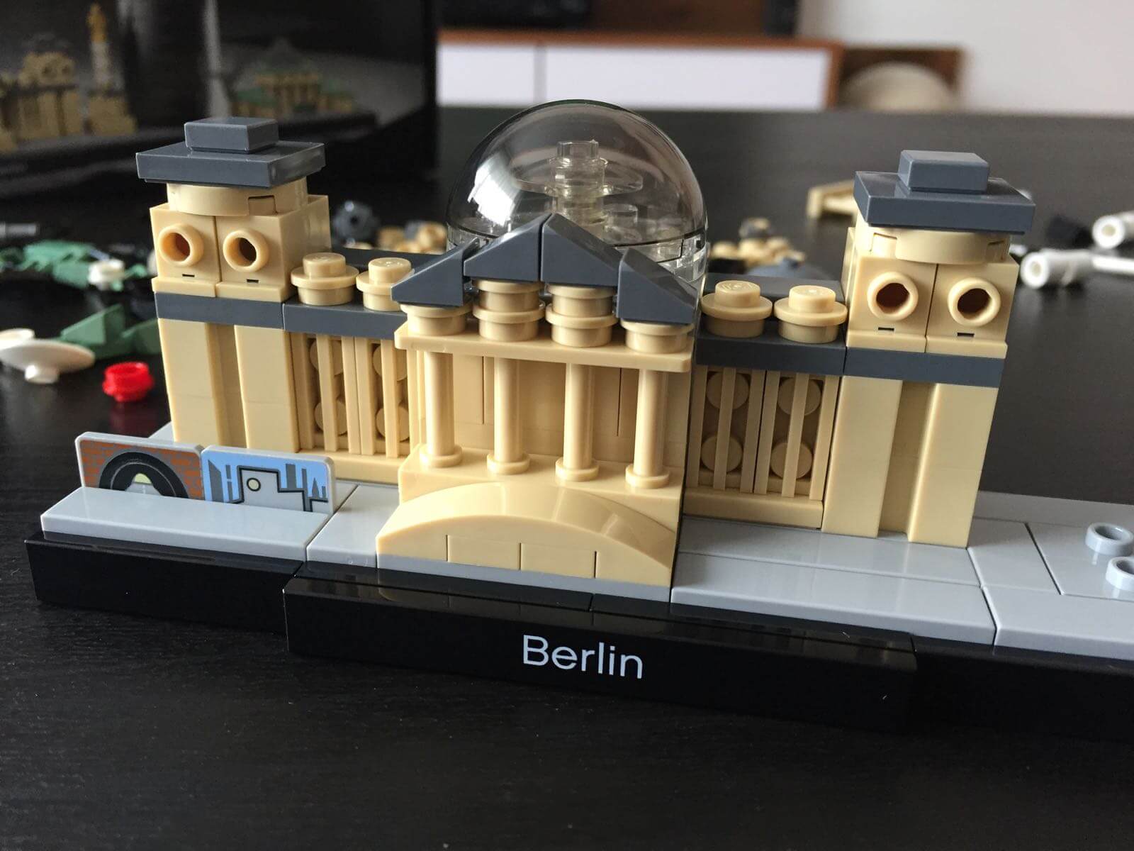 LEGO Architecture - Berlin: Reichstag