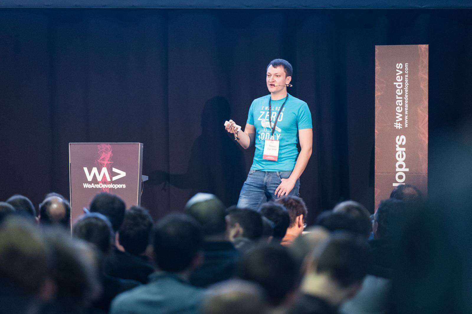 Markus Oberlehner on the stage at the WeAreDevelopers conference 2017